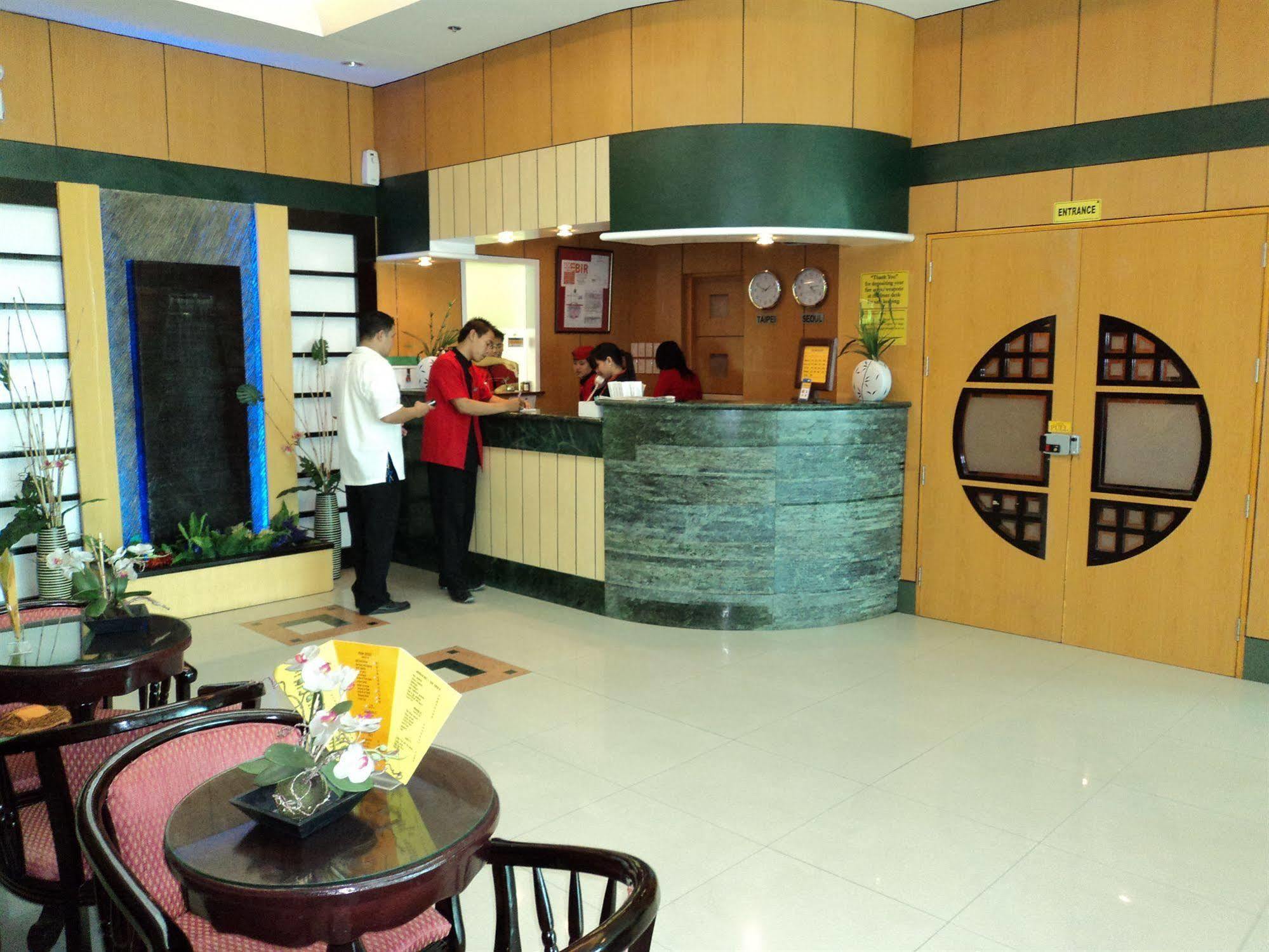 Hotel Sogo Cabanatuan Eksteriør billede